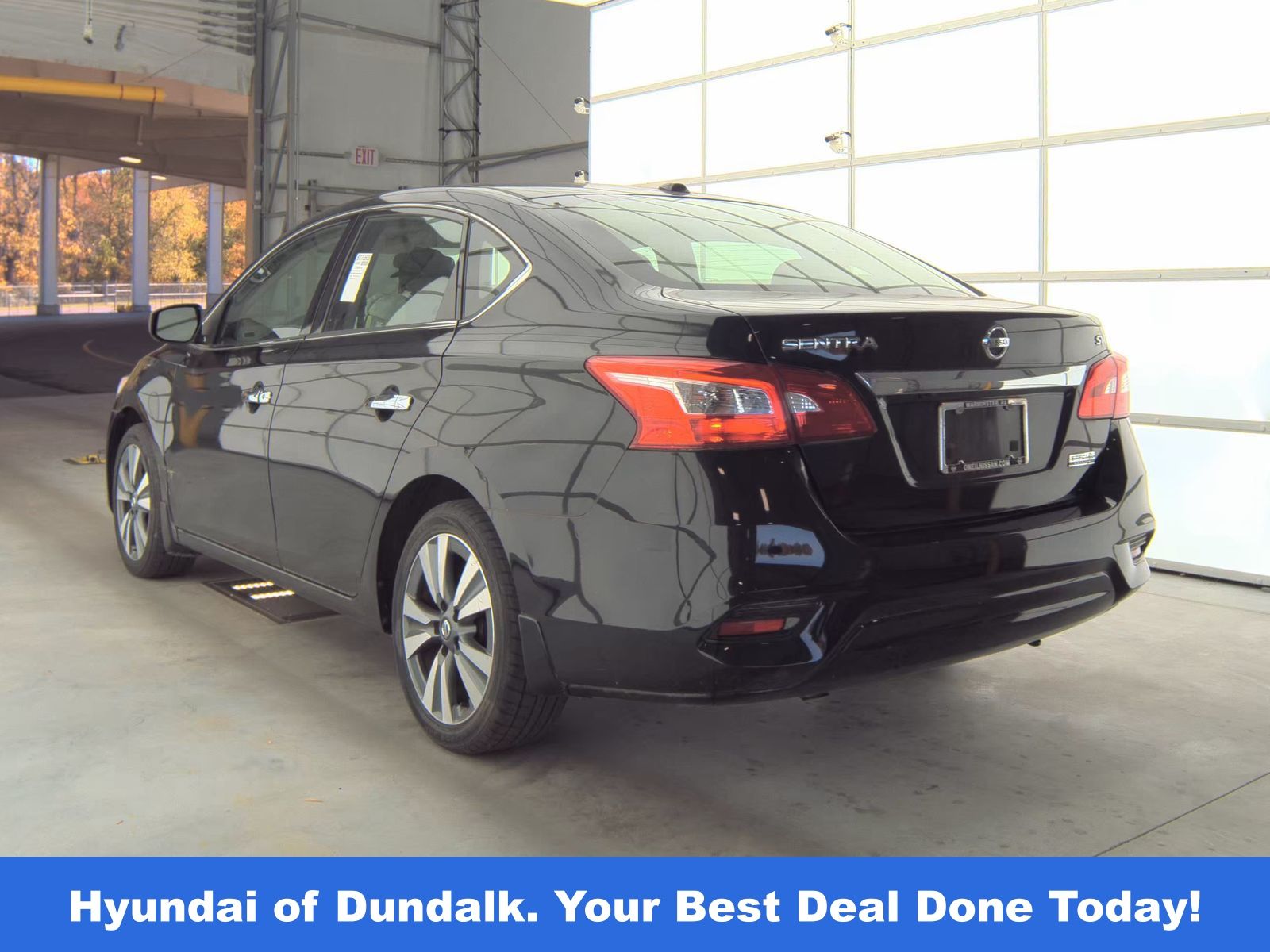 2019 Nissan Sentra SV photo 4