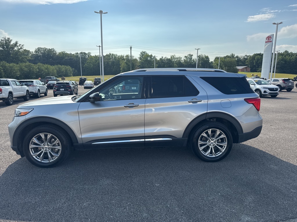 2023 Ford Explorer Limited photo 4