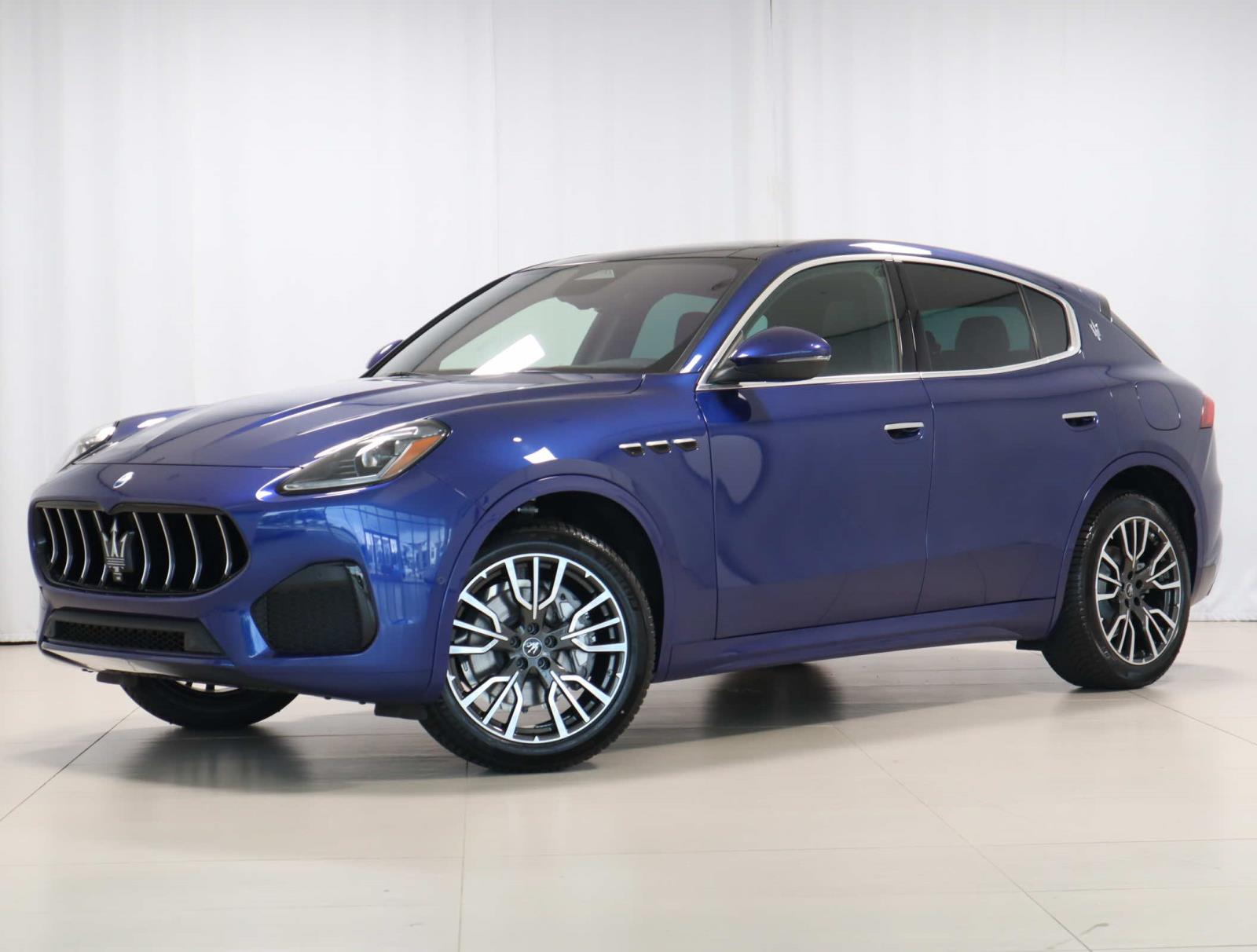 2025 Maserati Grecale photo 2
