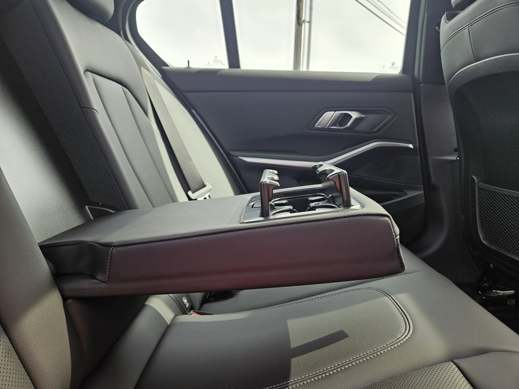 2023 Bmw 330i xDrive photo 19