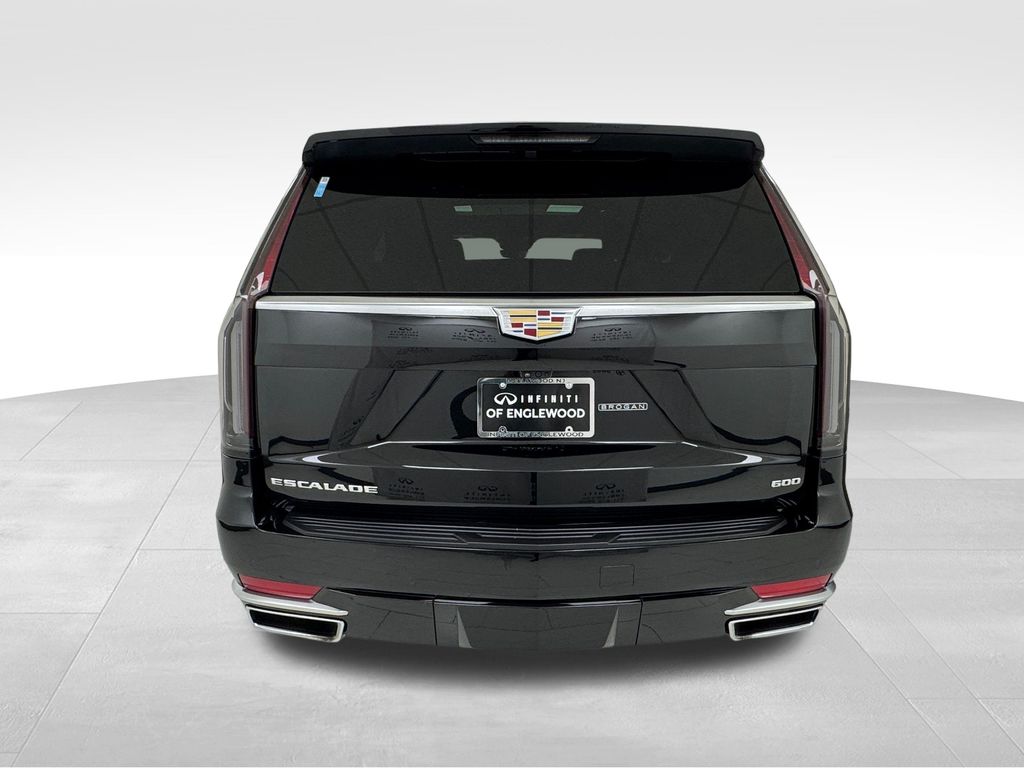 2024 Cadillac Escalade Premium Luxury photo 2