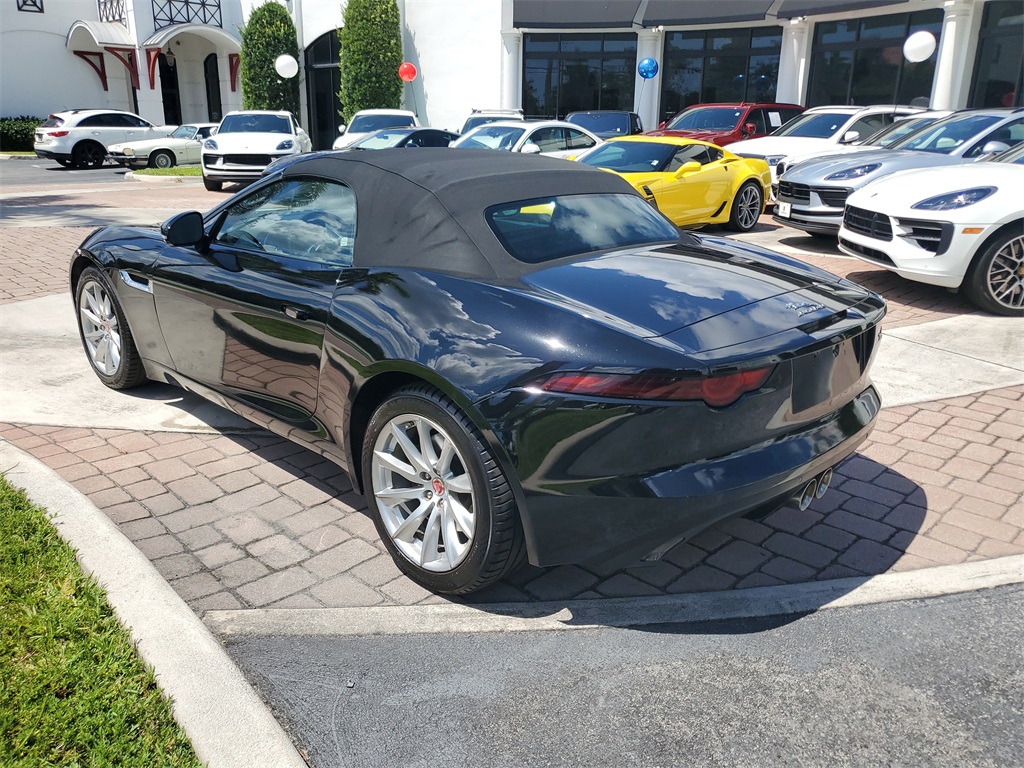 2018 Jaguar F-TYPE Base photo 4