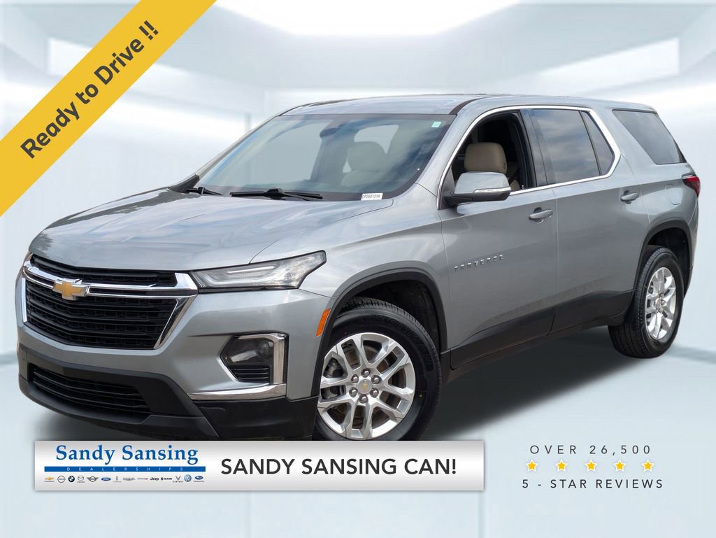 2023 Chevrolet Traverse LS's photo