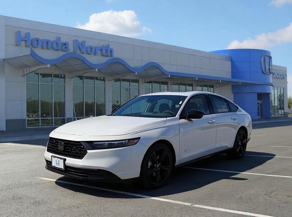 2025 Honda Accord Hybrid Sport-L's photo