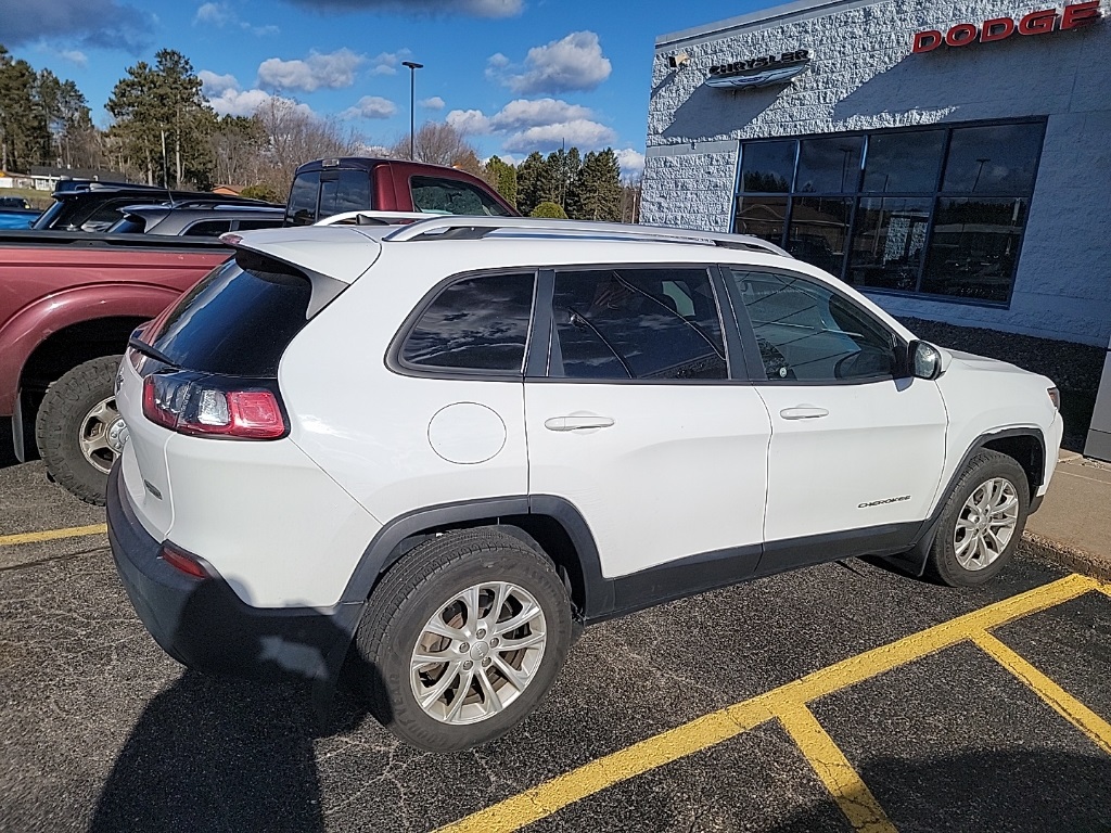 2020 Jeep Cherokee Latitude photo 3