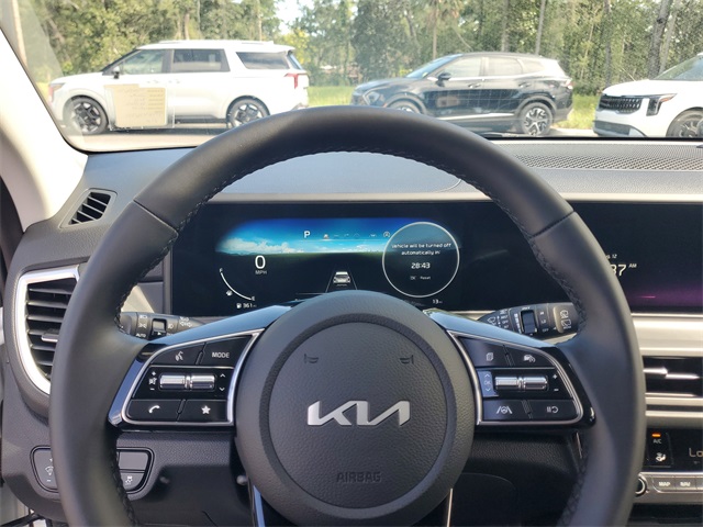 2026 Kia Seltos EX photo 13