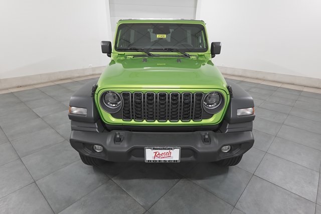 2025 Jeep Wrangler Sport S photo 2