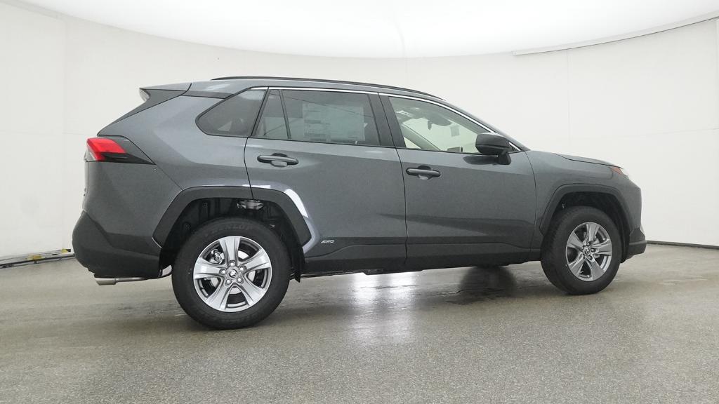 2025 Toyota RAV4 Hybrid LE photo 20