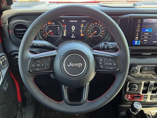 2024 Jeep Wrangler Rubicon photo 21