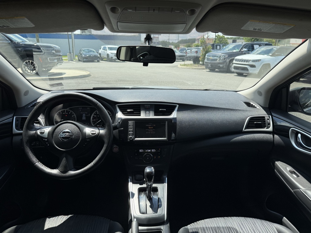 2019 Nissan Sentra SV photo 26