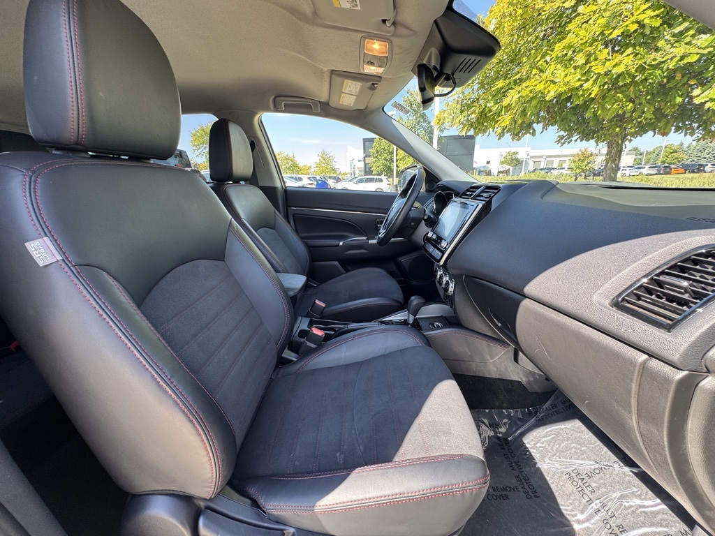 2024 Mitsubishi Outlander Sport ES LE SE photo 29