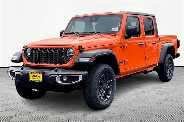 2025 Jeep Gladiator Sport S photo 2