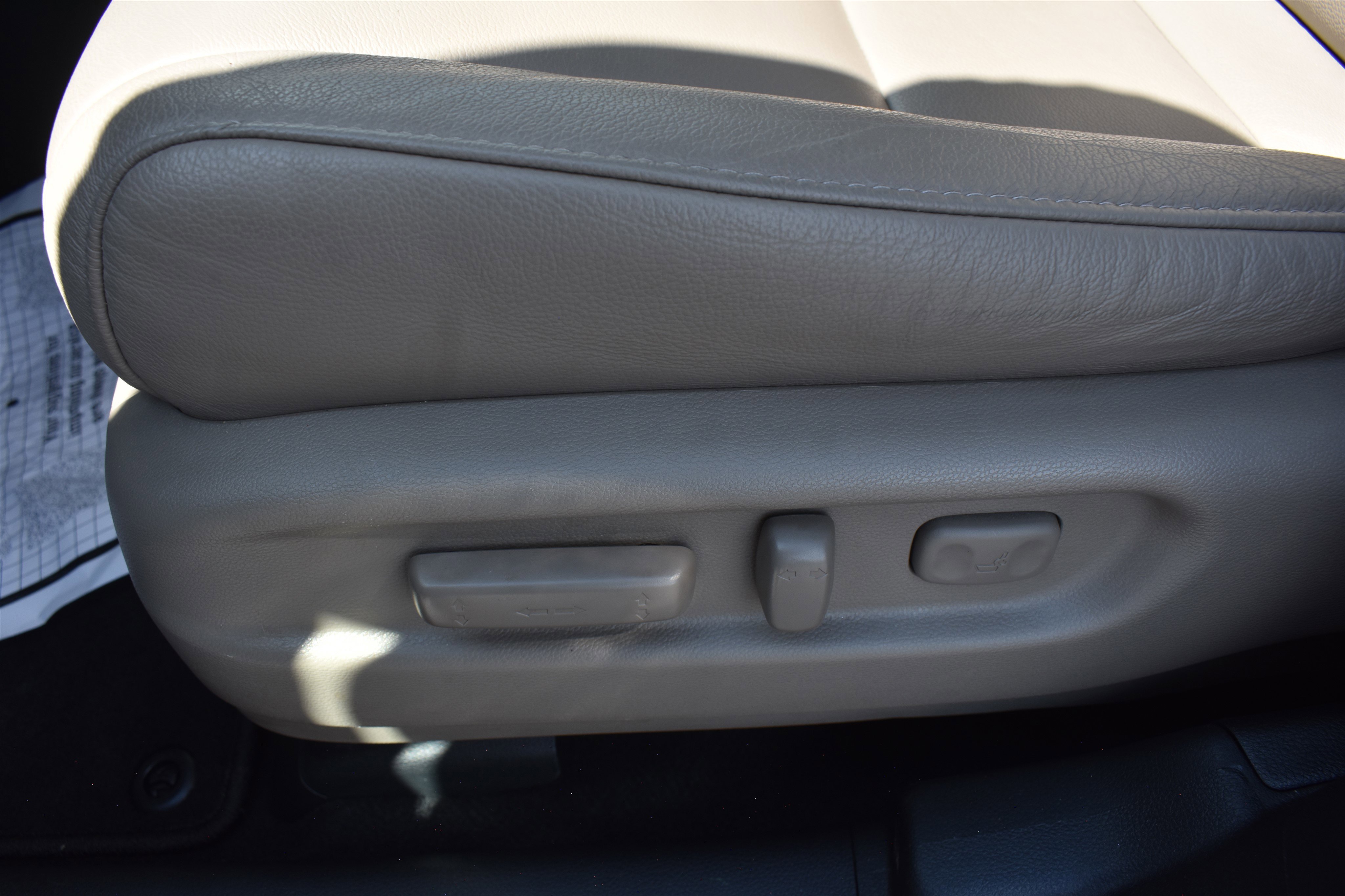 2021 Honda Pilot Touring photo 4