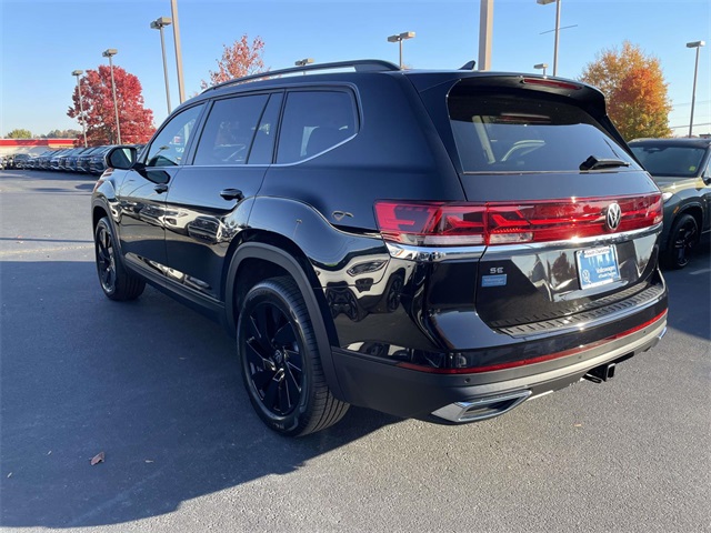 2026 Volkswagen Atlas SE Technology photo 3