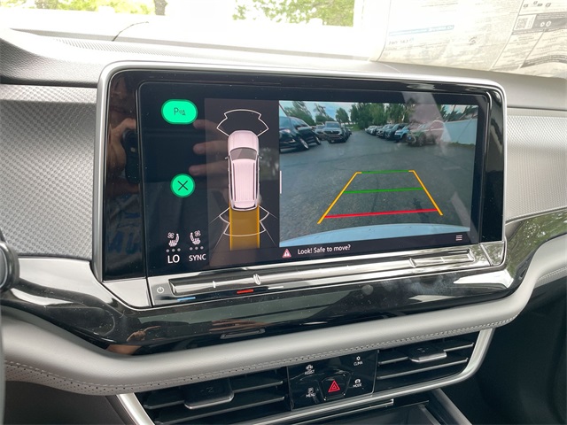 2025 Volkswagen Atlas Peak Edition SE Technology photo 7