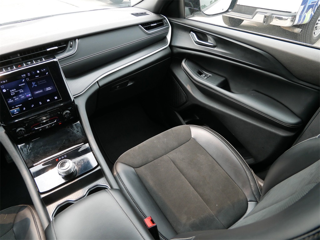 2024 Jeep Grand Cherokee Altitude X photo 16