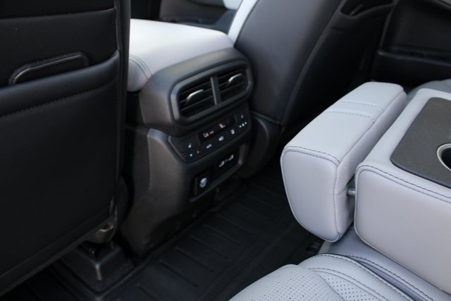 2023 Honda Pilot Elite photo 12