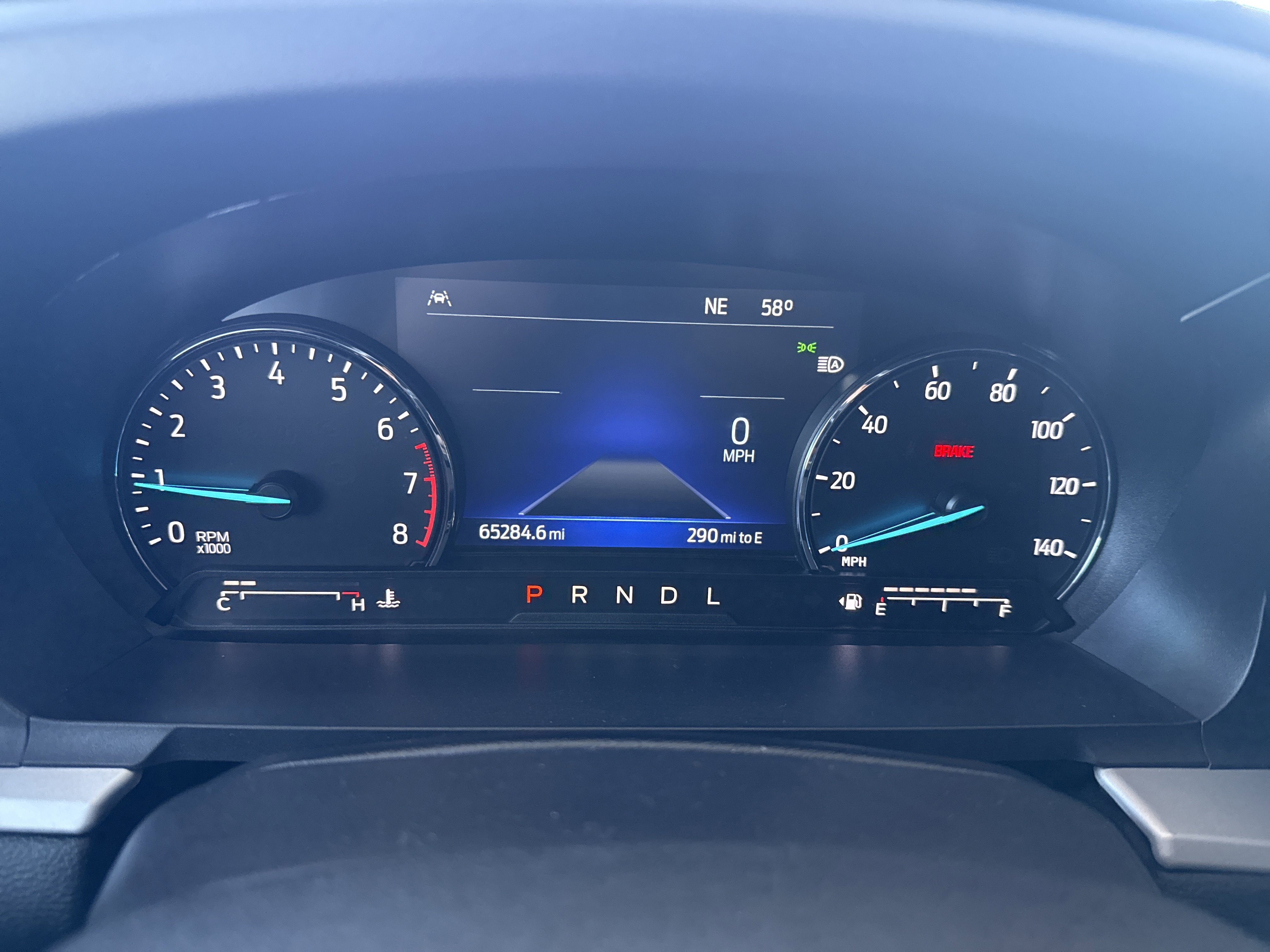 2023 Ford Explorer XLT photo 4