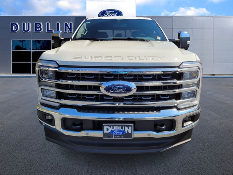 2025 Ford F-350 King Ranch photo 2