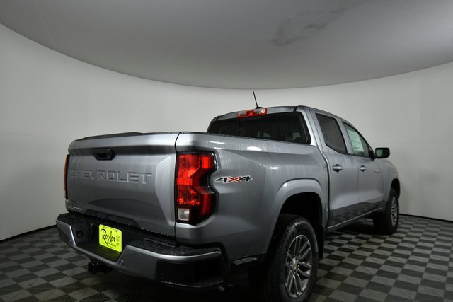 2026 Chevrolet Colorado LT photo 10