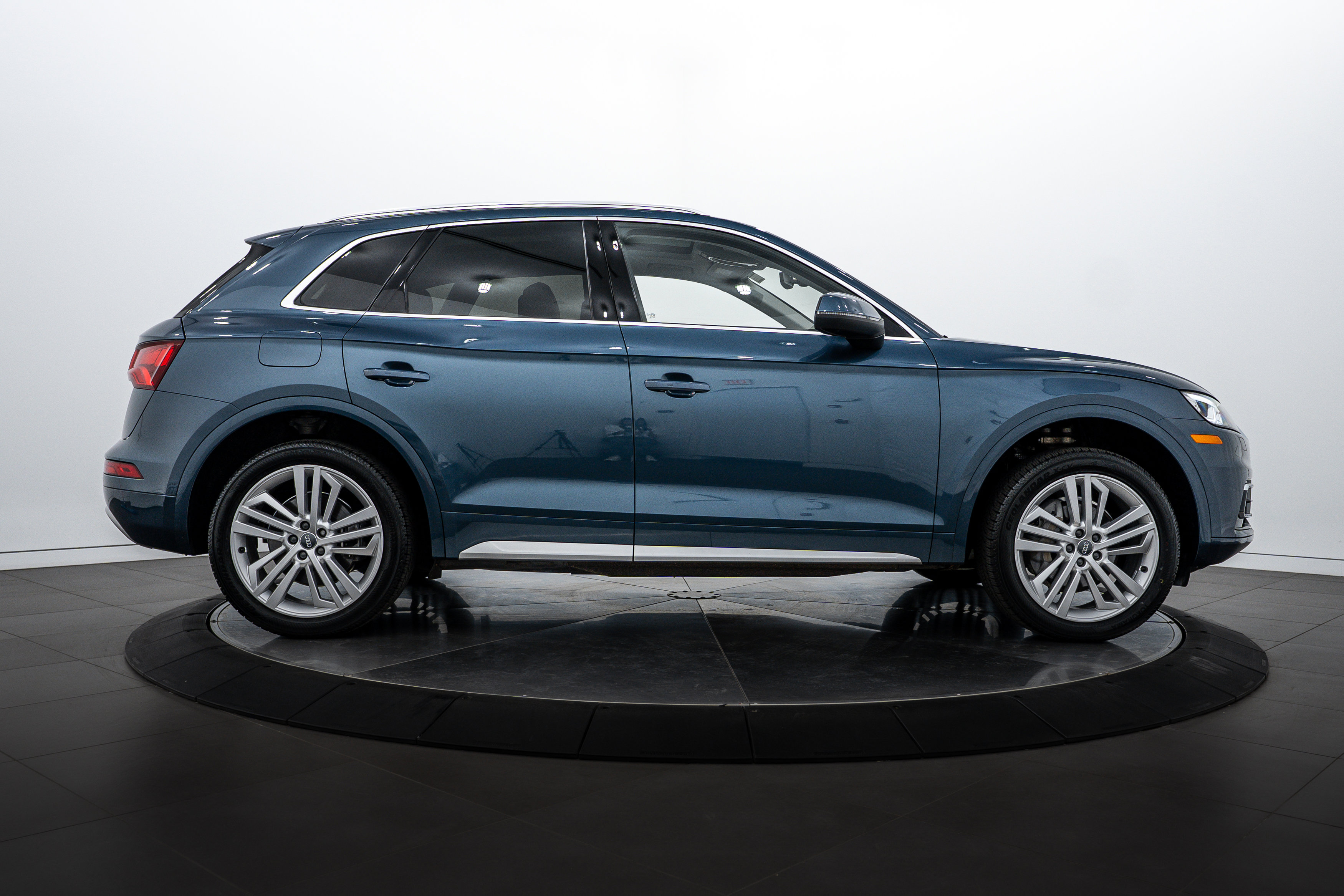 2018 Audi Q5 Premium Prestige photo 3