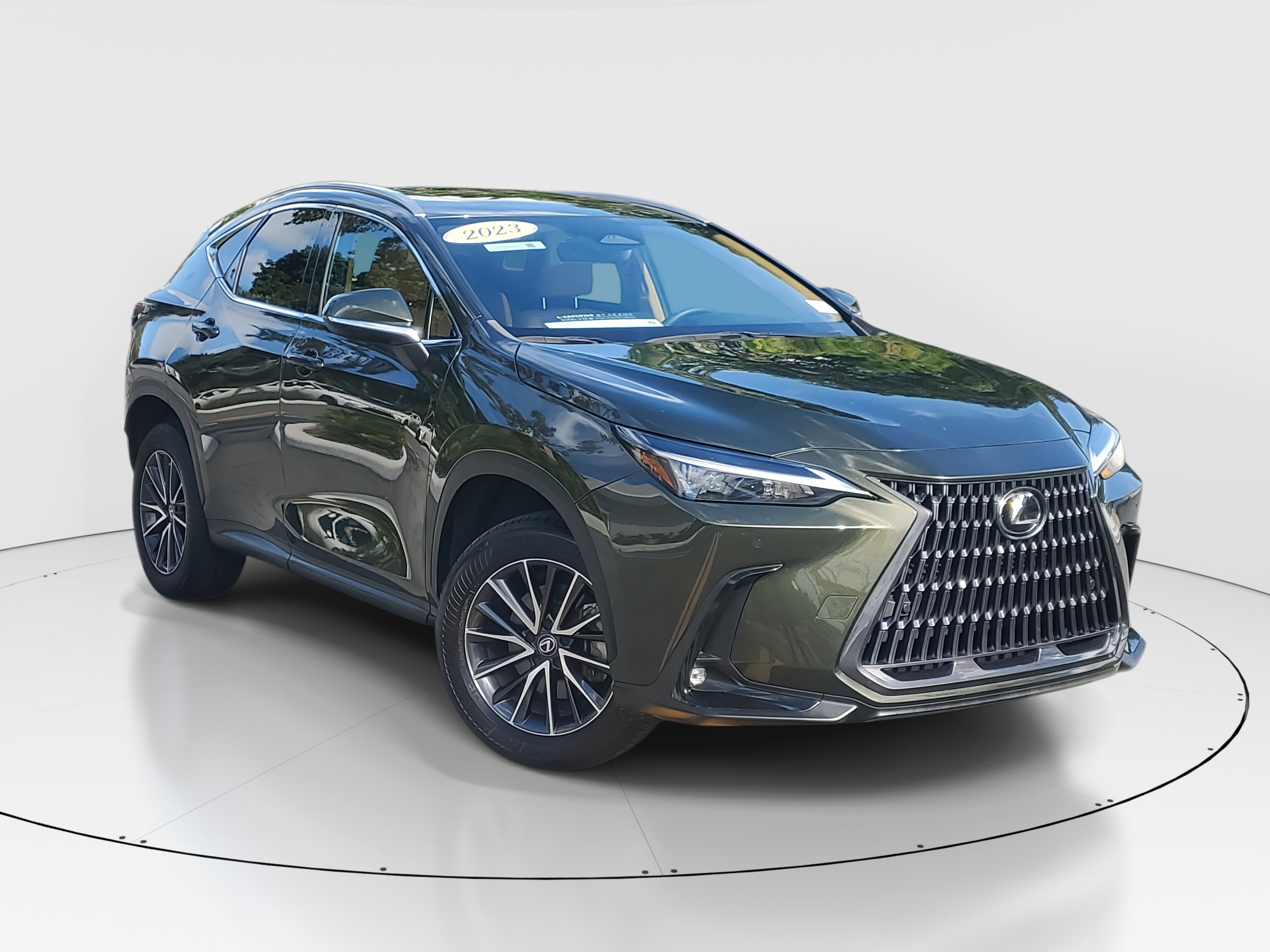 2023 Lexus NX Premium photo 2