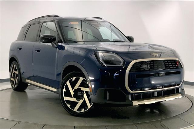 2026 MINI Countryman S's photo