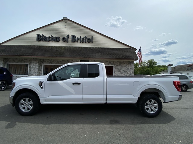 2023 Ford F-150 XLT photo 4
