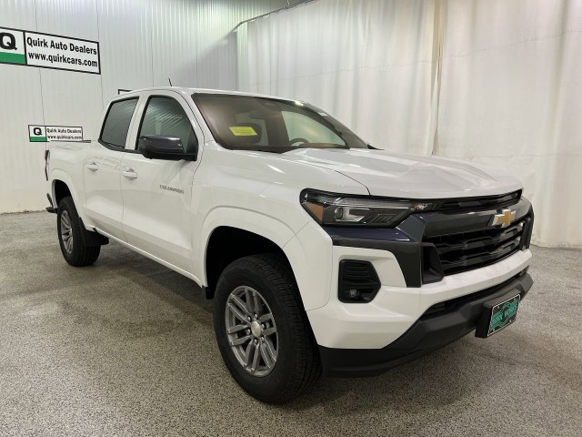 2025 Chevrolet Colorado WT/LT