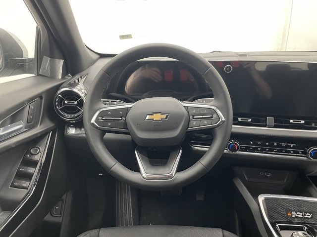2026 Chevrolet Equinox LT photo 10