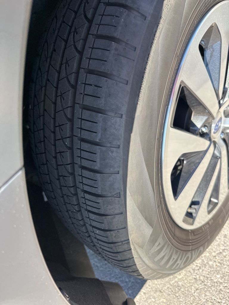 2025 Subaru Outback Premium photo 4