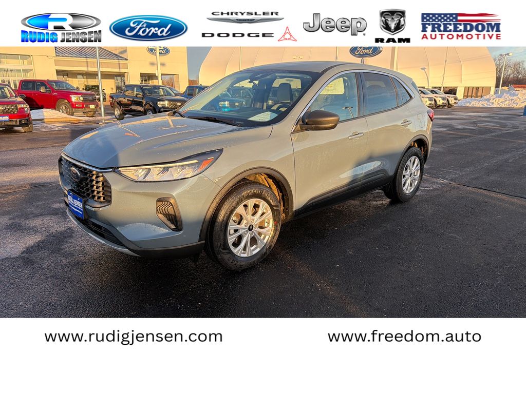 2023 Ford Escape Active's photo