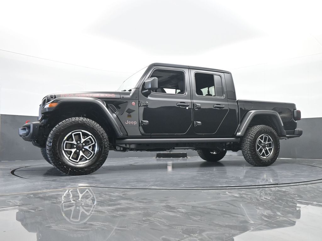 2025 Jeep Gladiator Rubicon photo 40