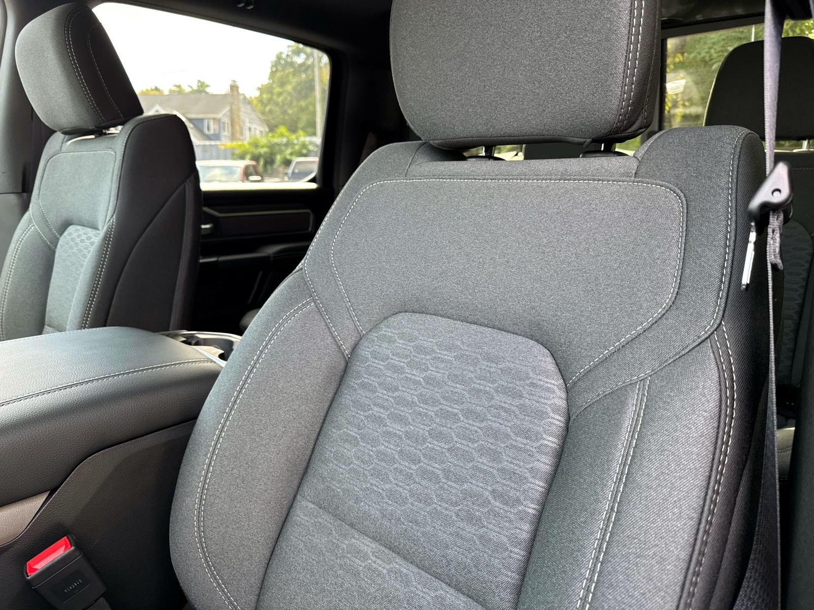2025 Ram 1500 Big Horn photo 14