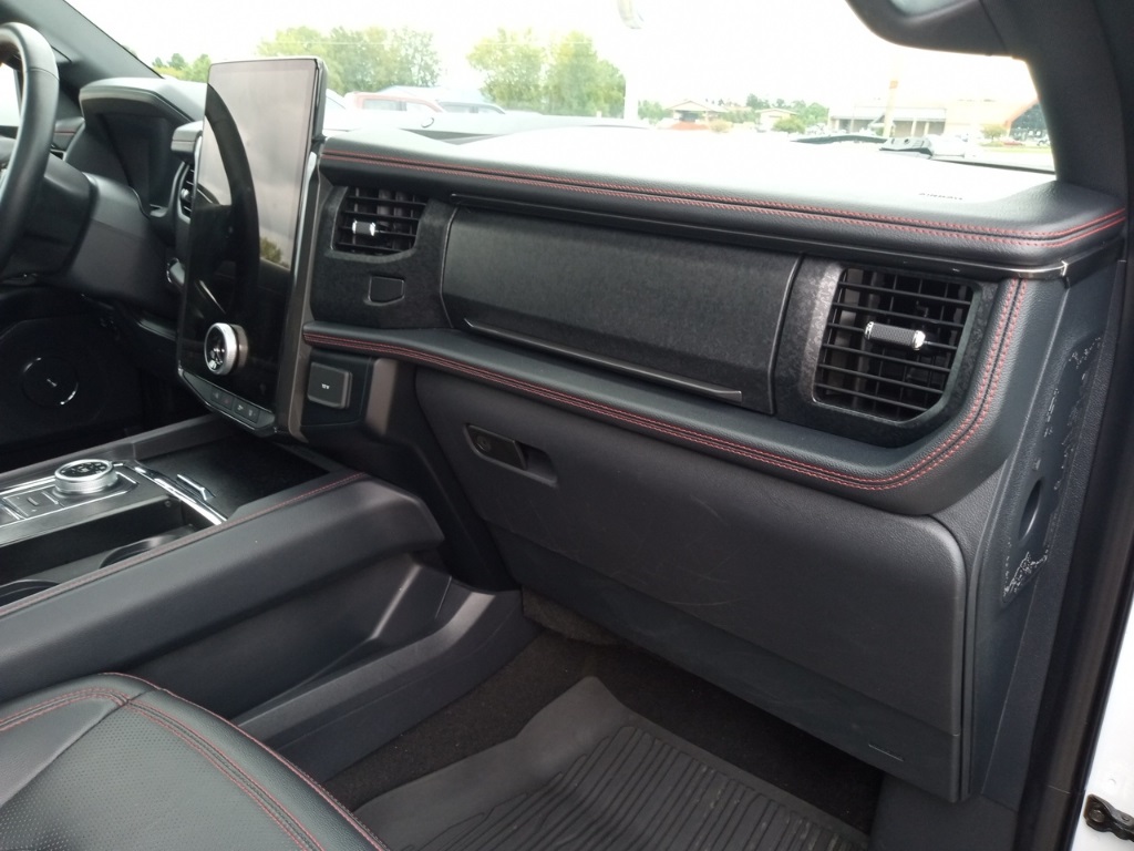 2024 Ford Expedition MAX Limited photo 23