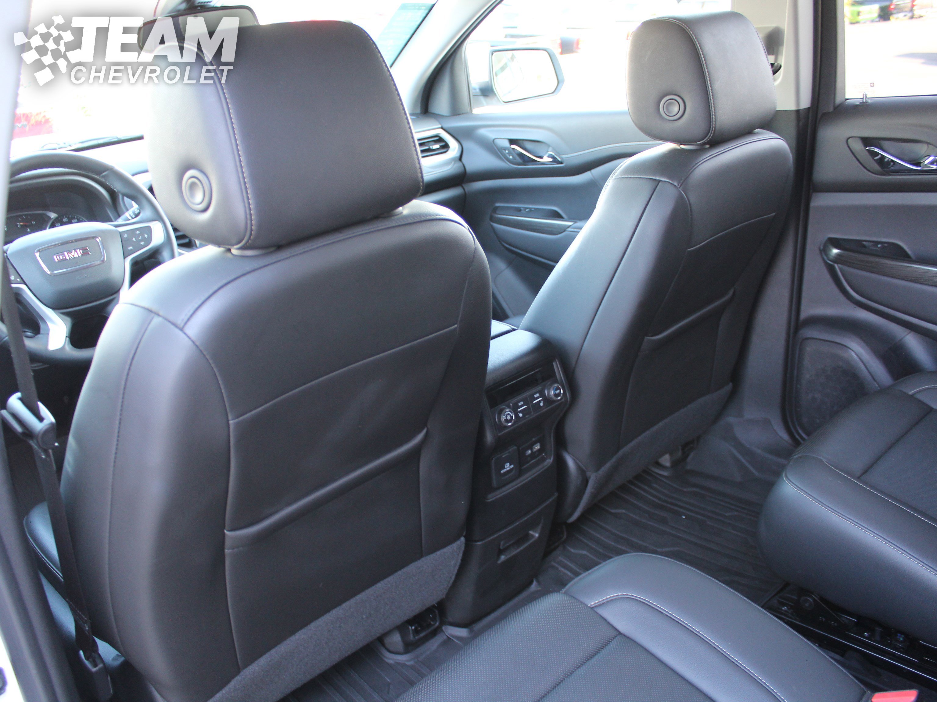 2023 Gmc Acadia SLT photo 21
