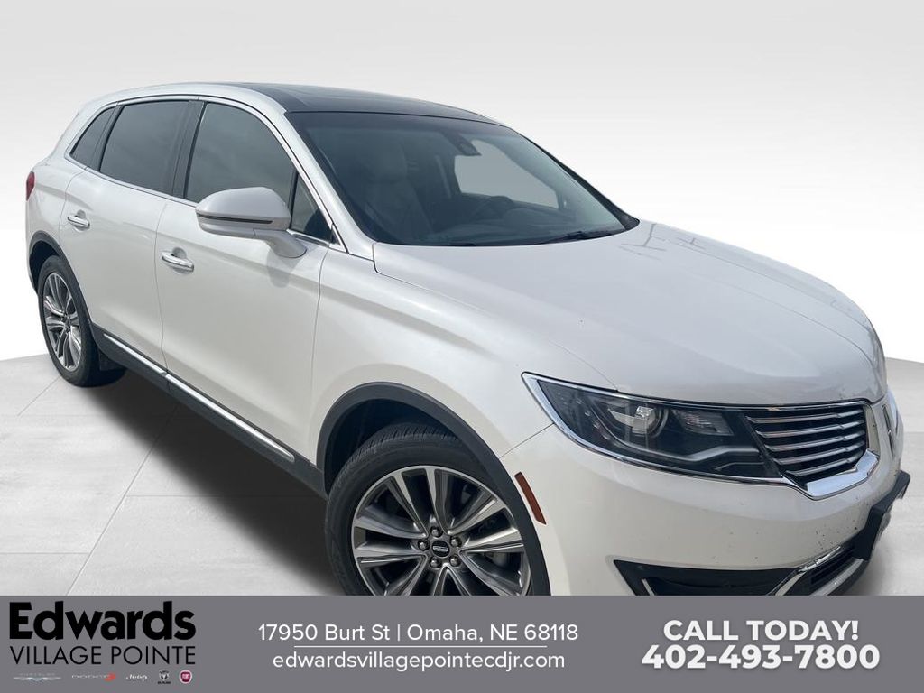 2016 Lincoln MKX Reserve photo 3