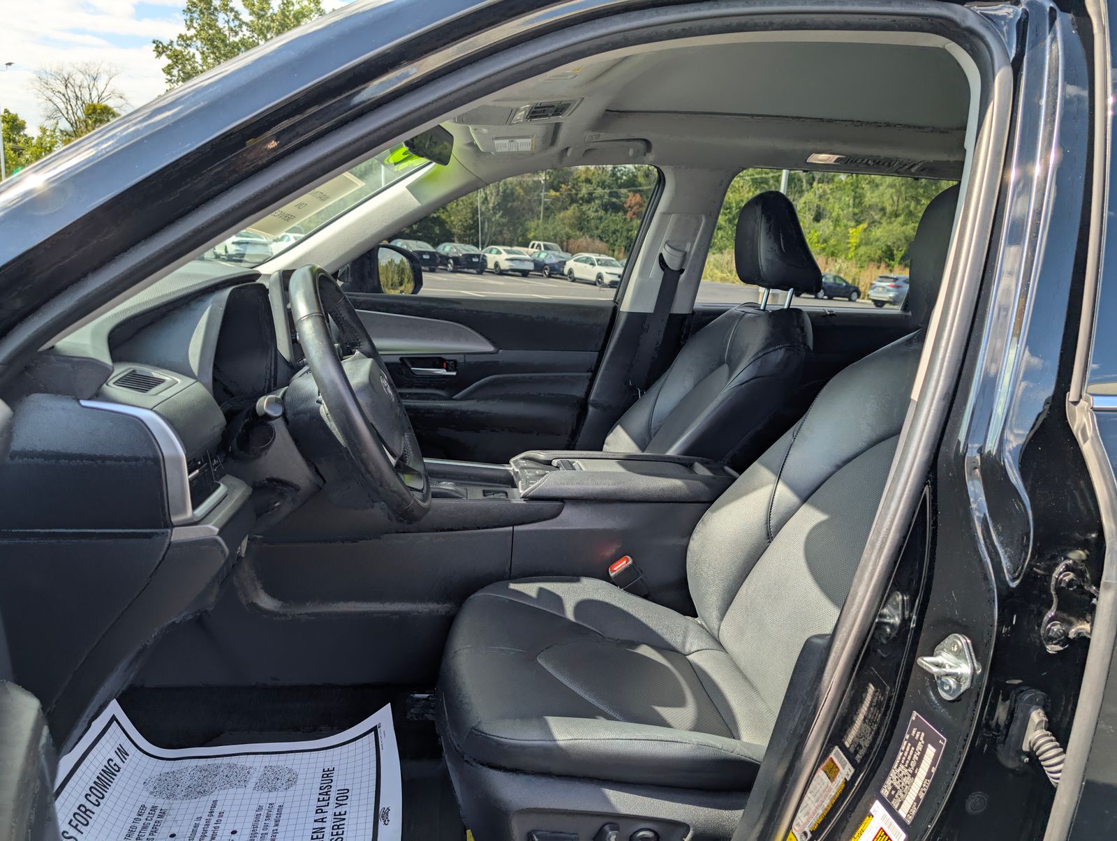 2024 Toyota Grand Highlander XLE photo 10