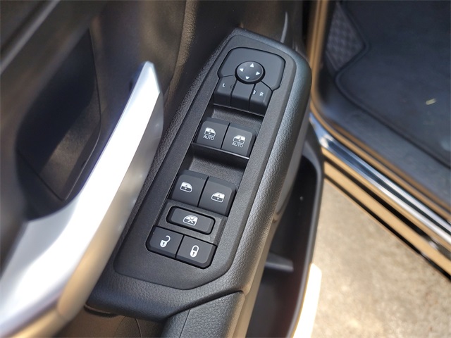 2025 Ram 1500 Tradesman photo 18