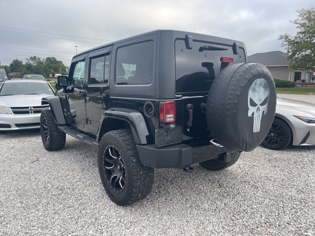 2016 Jeep Wrangler Unlimited Sahara photo 4