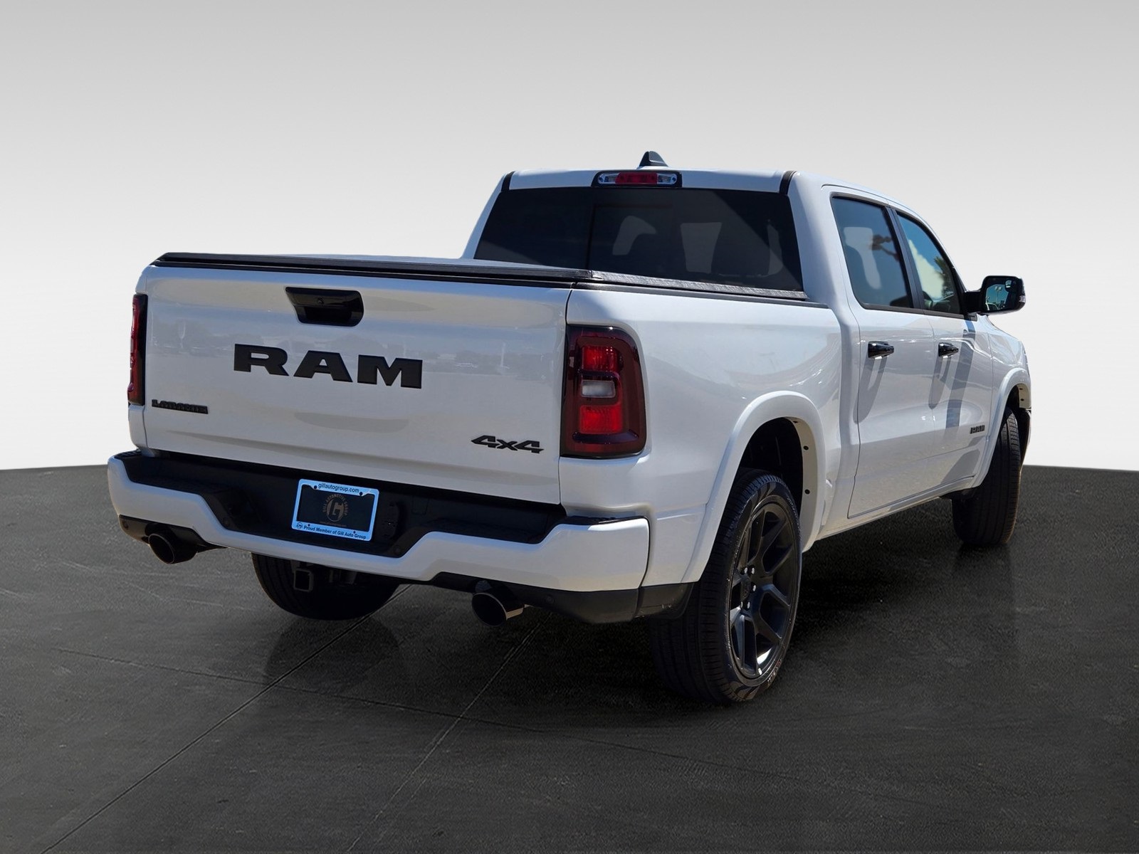 2026 Ram 1500 Laramie photo 4