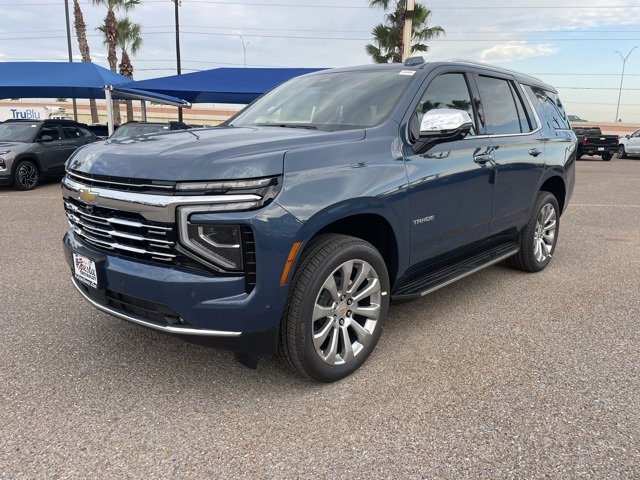 2025 Chevrolet Tahoe Premier photo 3