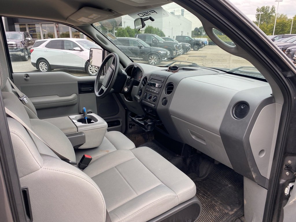 2007 Ford F-150 XL photo 4
