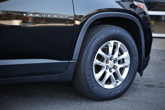 2019 Chevrolet Traverse LS photo 4