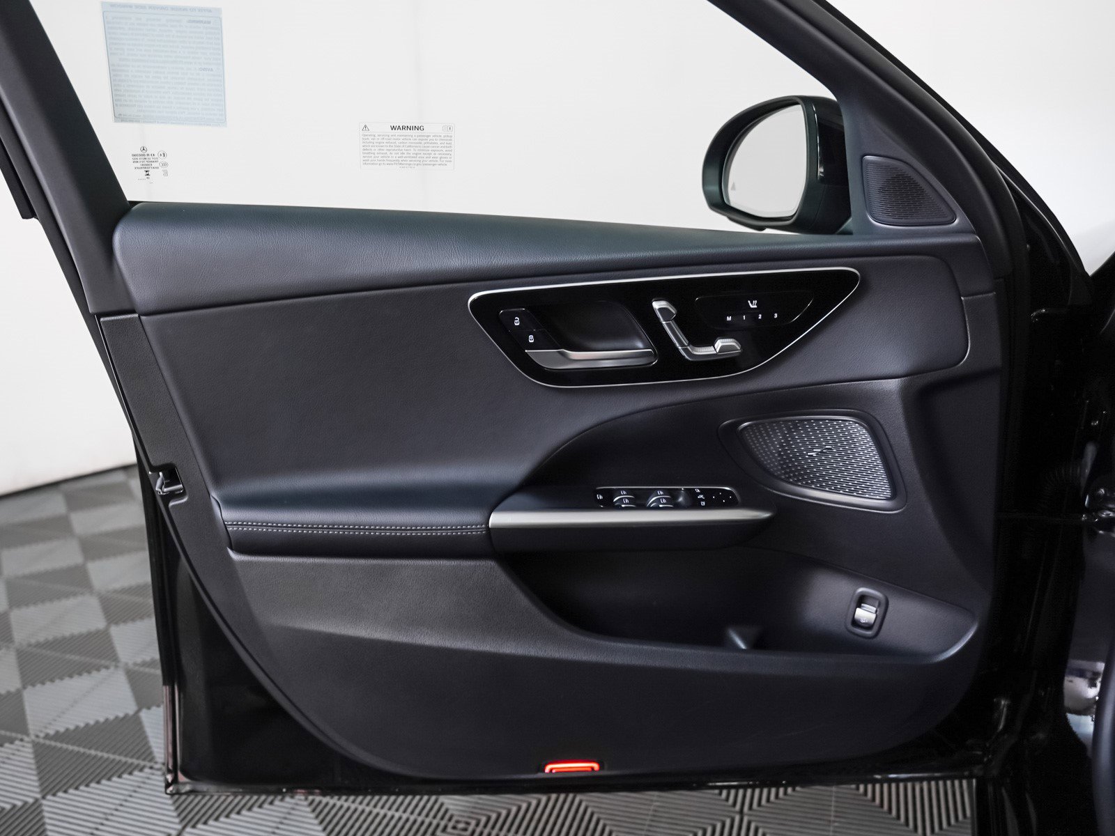 2025 Mercedes Benz C 300 Sedan photo 18