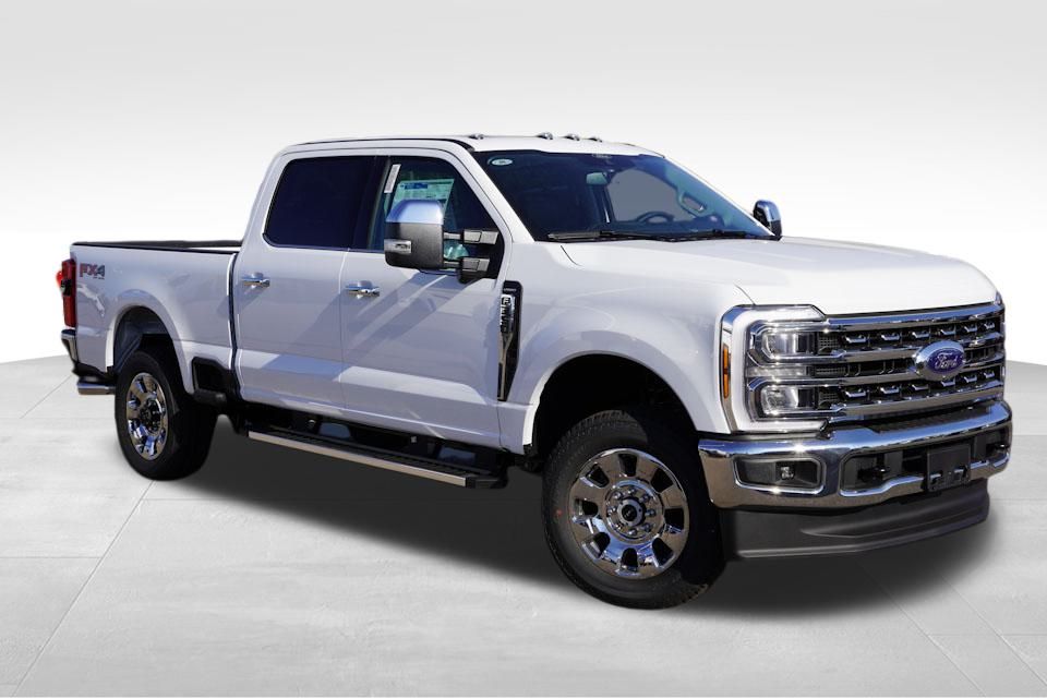 2026 Ford F-350 Super Duty Lariat's photo