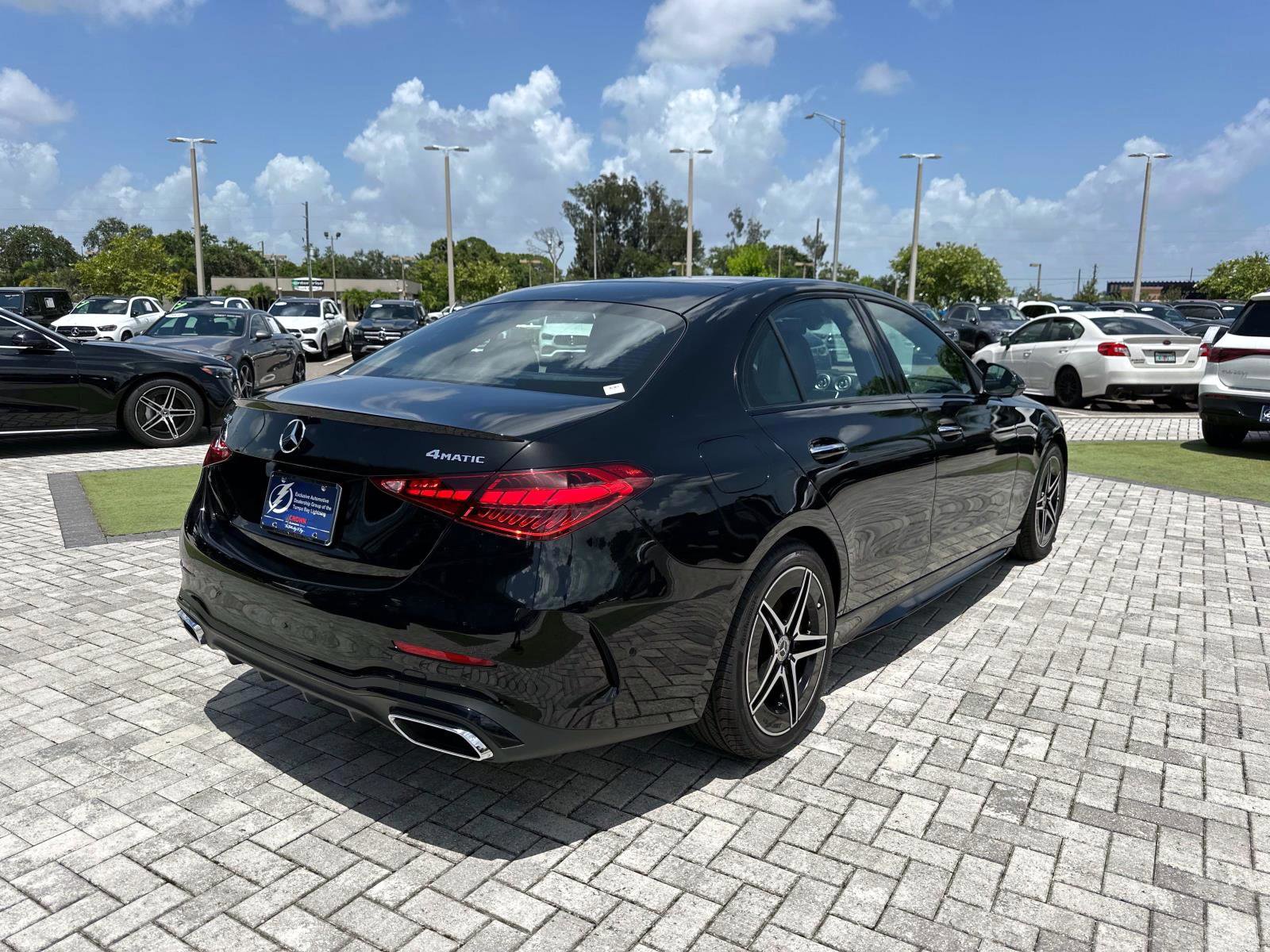 2025 Mercedes Benz C 300 4MATIC Sedan photo 4