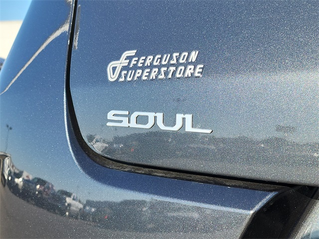 2025 Kia Soul LX photo 4