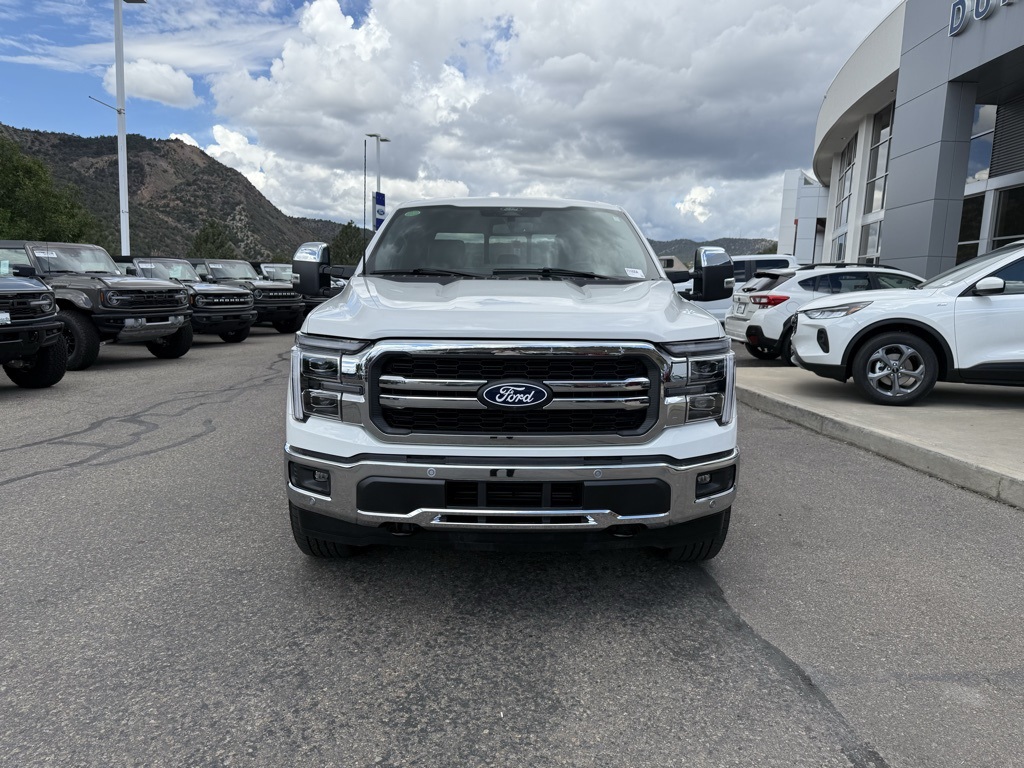 2025 Ford F-150 Lariat photo 2