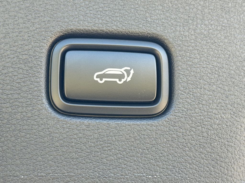2026 Kia Sportage EX photo 19